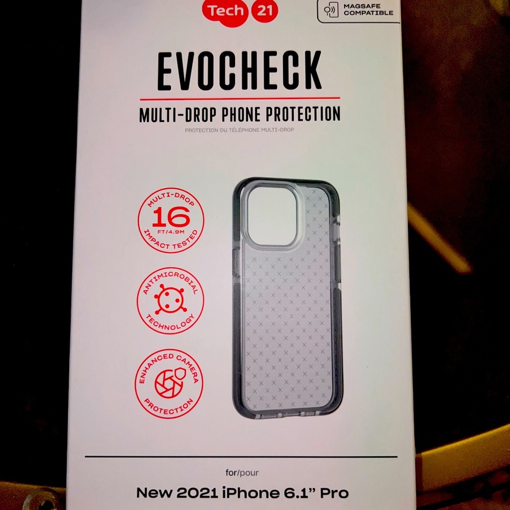 Brand New***Tech 21 EVOCHECK multi drop phone protection. IPhone 13 Pro case